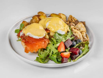 Smoke Salmon Eggs Benedict