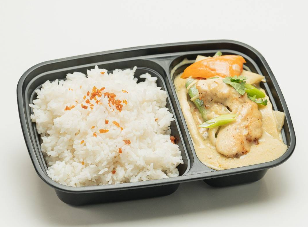Green Curry Chicken with Rice