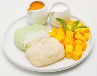 Mango Sticky Rice (Coconut and Pandan Flavoured Rice)